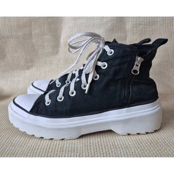 Youth Black & White Chuck Taylor All Star Lugged Heel Platform Sneaker Size 6 - Picture 8 of 11